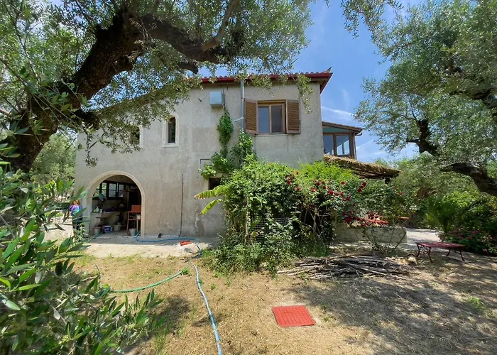 Villa Anta House By The Sea