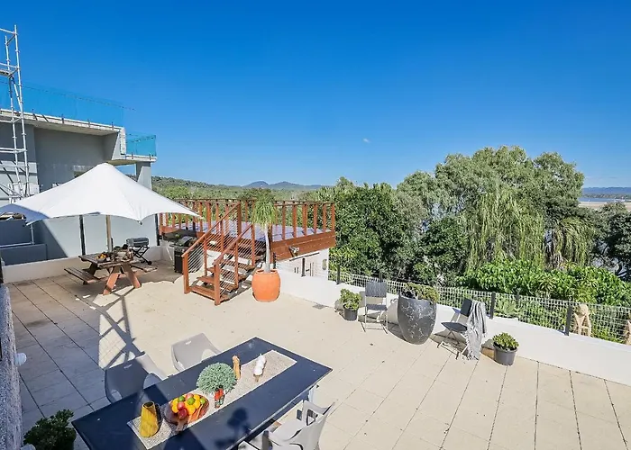 1770 Sovereign Lodge Retreat
