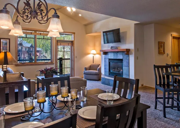 Grand Timber Lodge