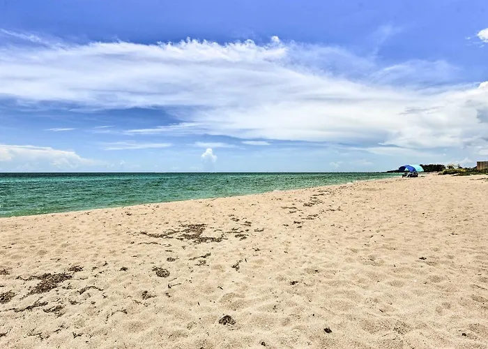 Elegant Venice Home W/ View - Walk To Beach!