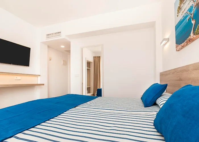 Globales Condes De Alcudia