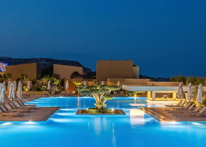 Amada Colossos Resort