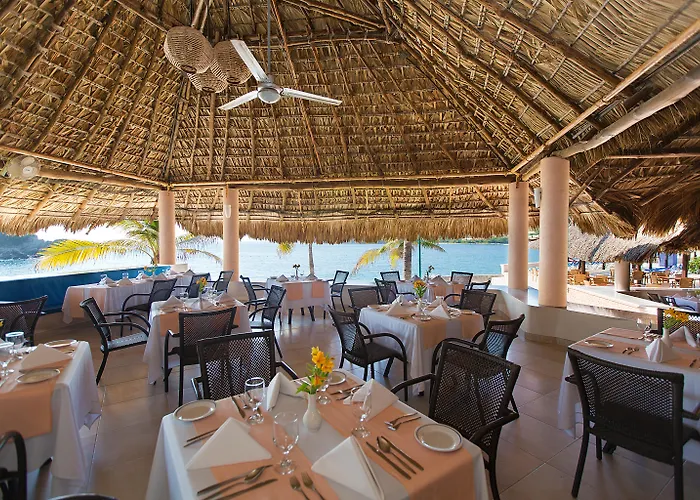 Barcelo Huatulco
