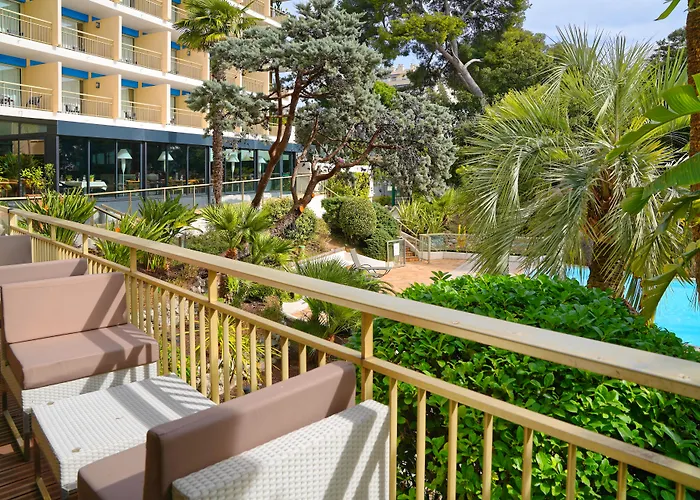 Radisson Hotel Cannes Seaside