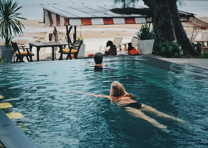 Samui Honey Cottages Beach Resort - Sha Extra Plus