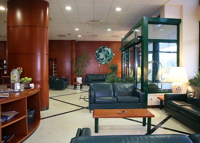 Phi Hotel Emilia