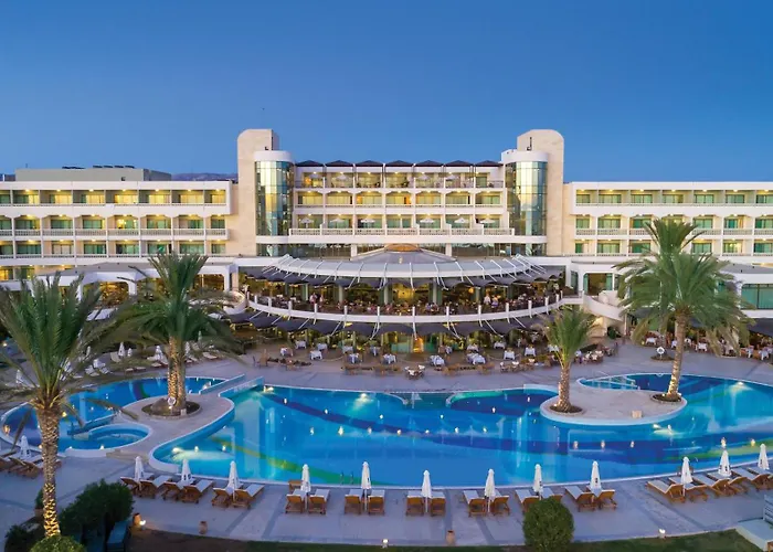 Constantinou Bros Athena Beach Hotel