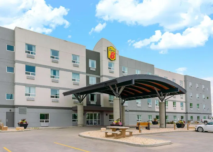 Super 8 By Wyndham Winnipeg East Mb