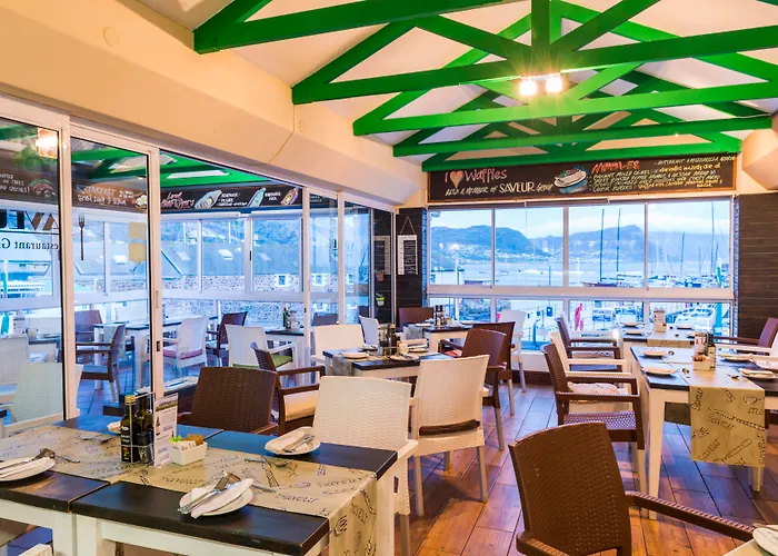 Simon'S Town Quayside Hotel