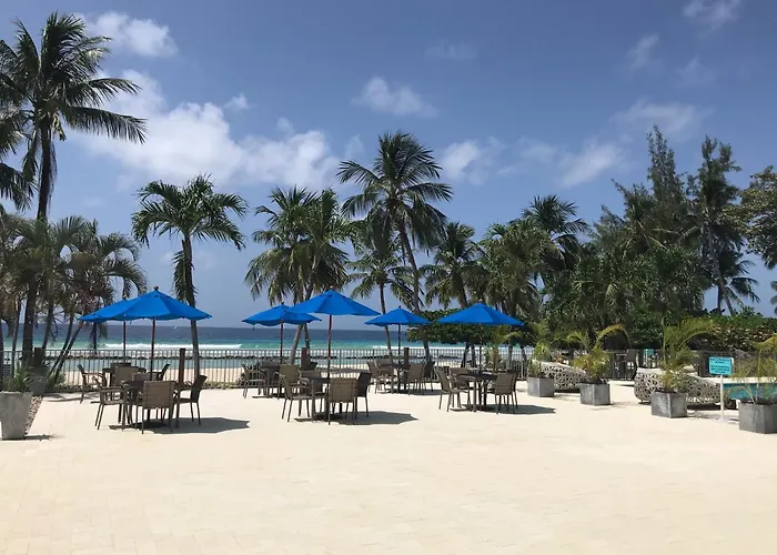Coconut Court Beach Hotel