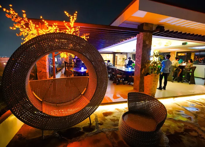 Cebu White Sands Resort And Spa