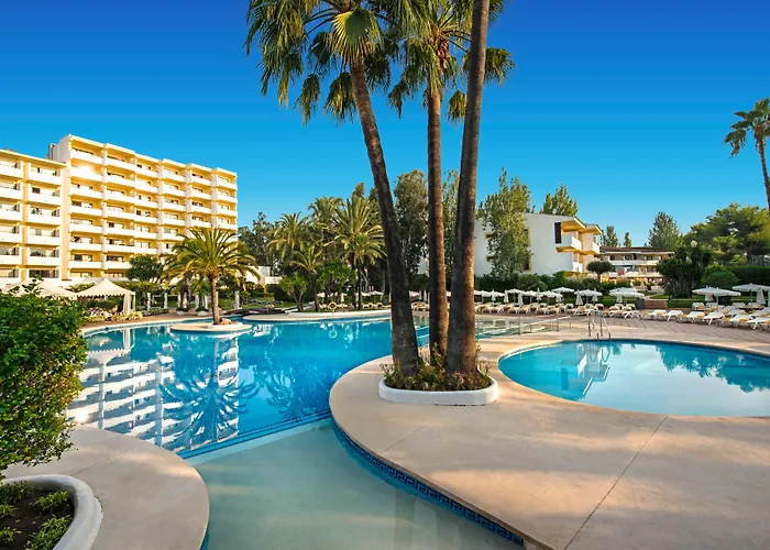 Iberostar Waves Ciudad Blanca