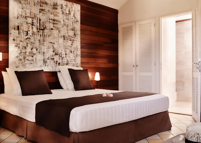 Iloha Seaview Hotel