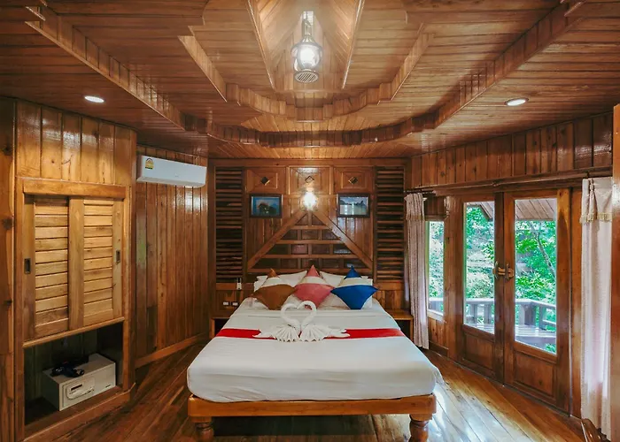Phupha Aonang Resort