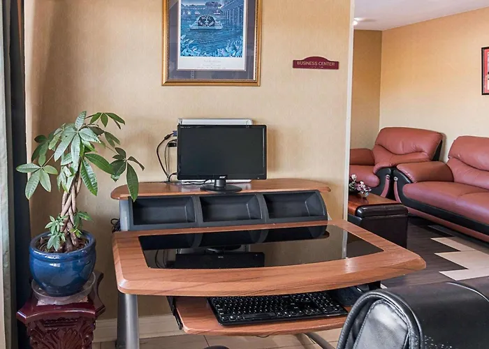 Econo Lodge Inn&Suites Natchitoches