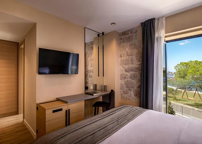 Dunatovi Dvori Heritage Hotel