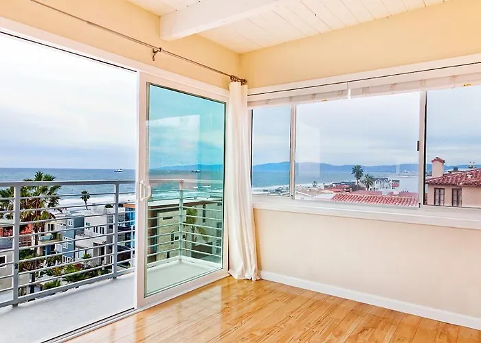 Beautiful Views - Sand Section Of Manhattan Beach 2 Bed/2 Bath