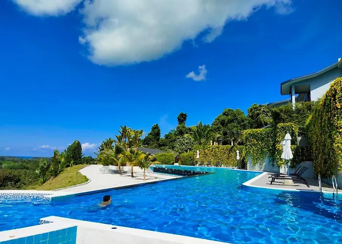 Khaolak Blue Sky Villa