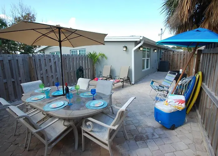 Hawaiian Cottage - Heated Pool Walk To The Beach