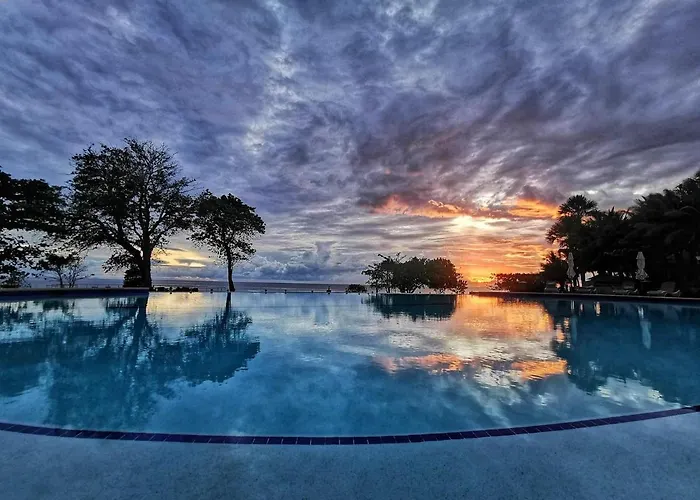 Fig Sunset View Resort