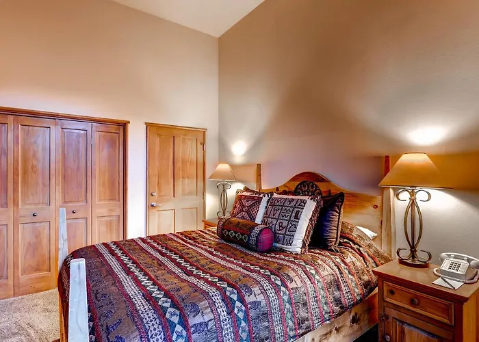 Jackpine & Black Bear Condos By Vail Resorts