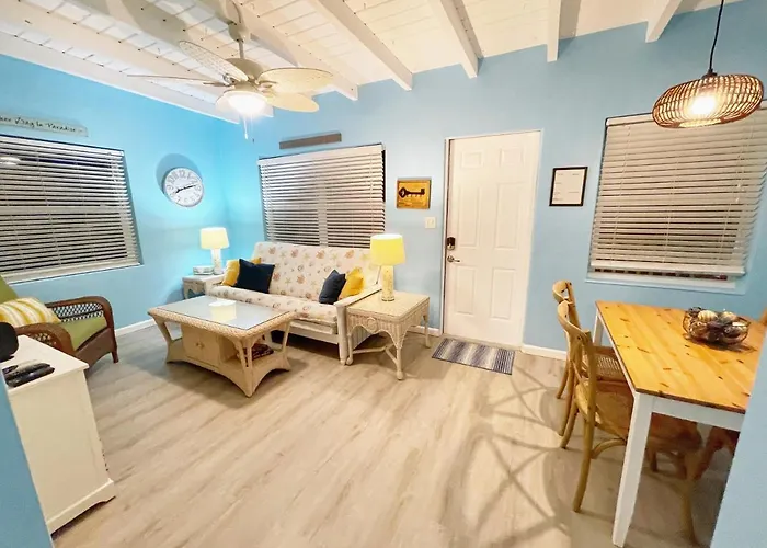Cozy Canaveral Cottages
