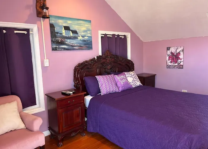 Bay Inn Estates