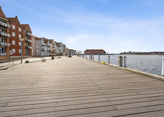 City Harbour House