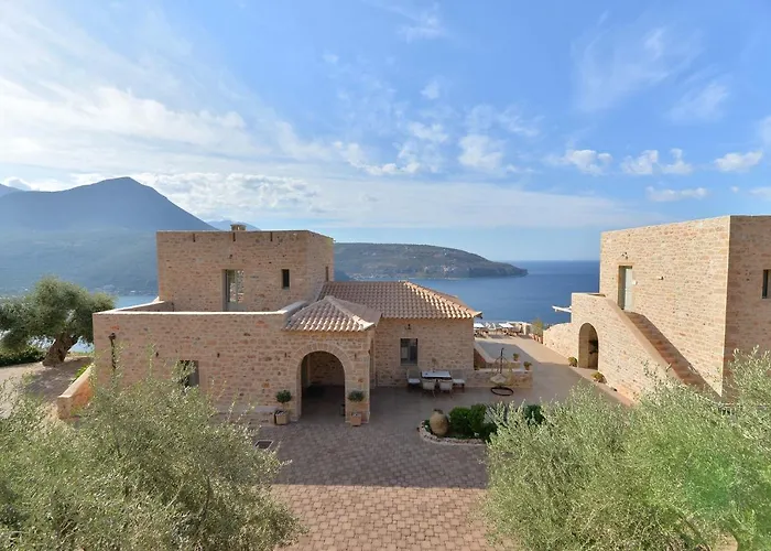 Akrolithi Boutique Hotel & Suites