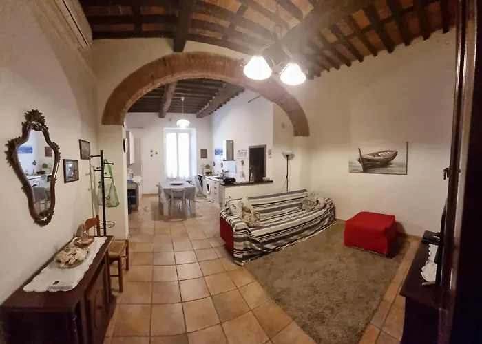 Onda Blu - Bilocale con Aria Condizionata a due passi dal Castello e dal Torrione e Rivellino