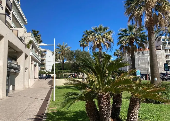 Appartement de standing Le Velvet Bay climatisé en bord de mer