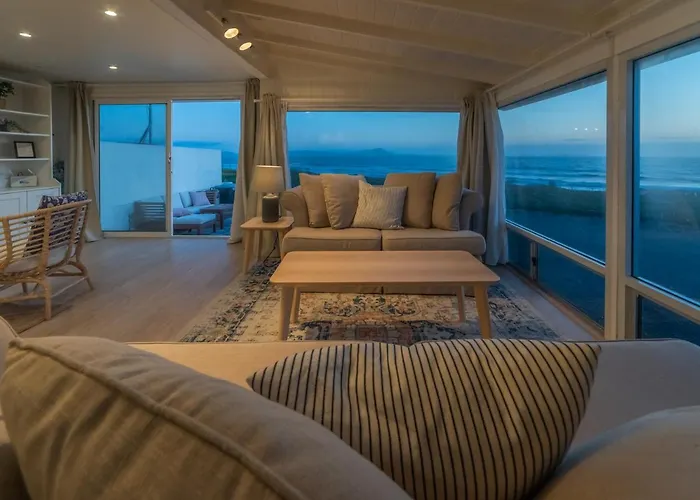 Casa Maria - Beachfront Cottage On The Sand