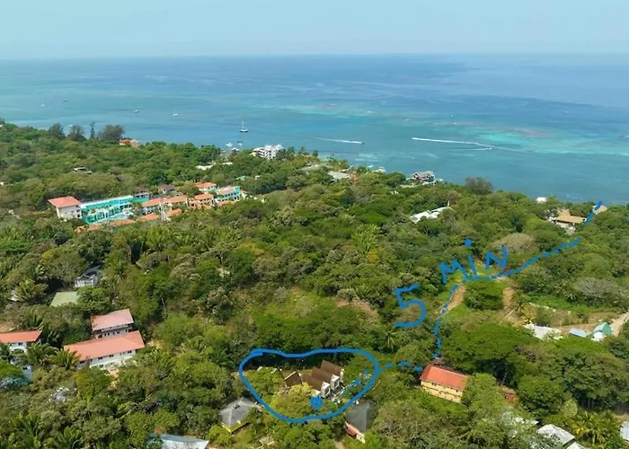 Cozy Beach Villa At The Shores 5 Minutes From The Beach