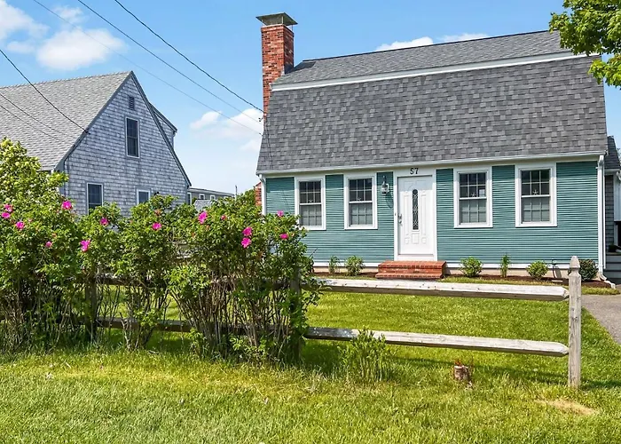 Chic Cape Cod Home Near Beach Bike Path