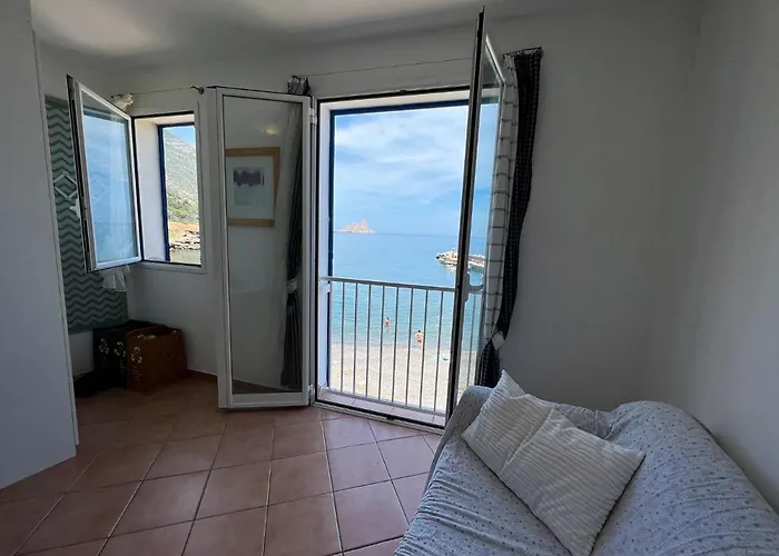 Albamare Apartment