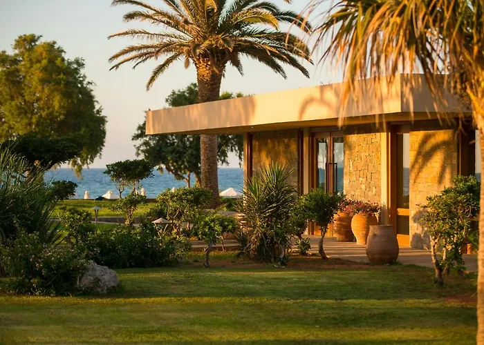 Kernos Beach Hotel & Bungalows