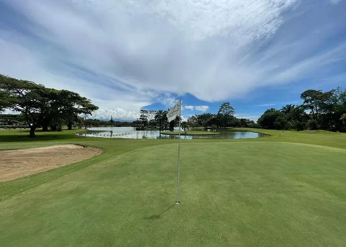 Lake House Resort Country Club & Spa