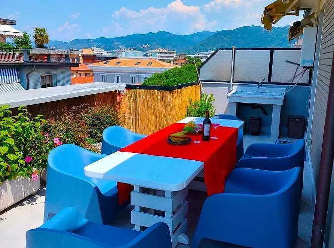 -Penthouse con Terrazza Panoramica -Free Parking-