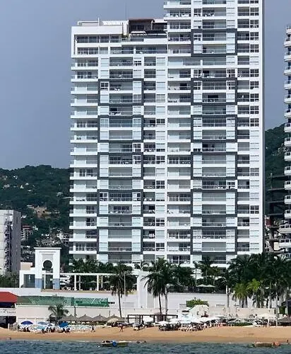Departamento Frente A La Bahia