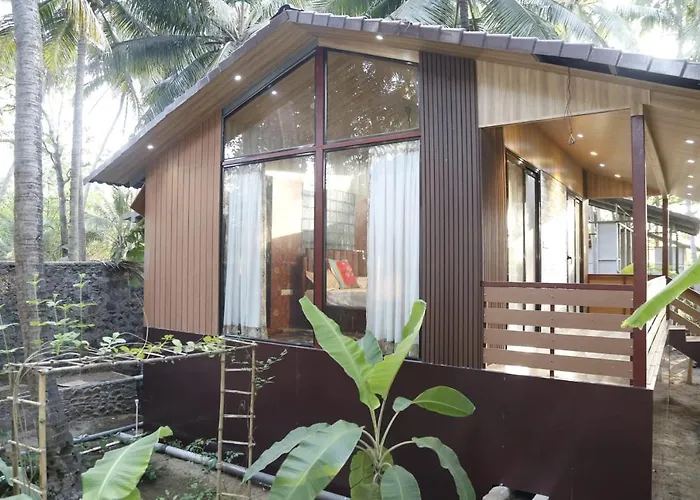 Seaswan Resort