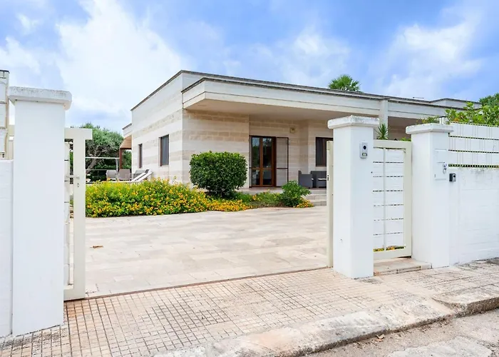 Villa Alba fronte mare