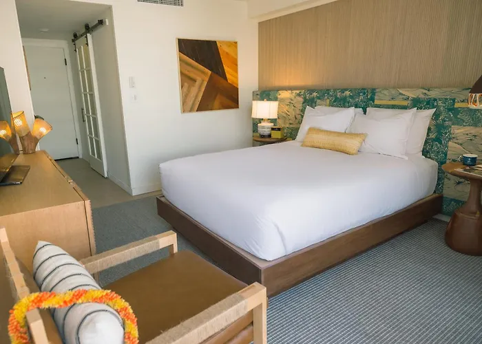 The Surfjack Hotel & Swim Club - No Amenity Fee