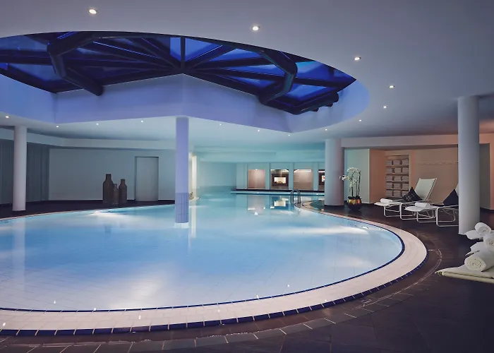 Hotel Waldhuus