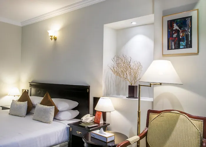 Hotel Sarina