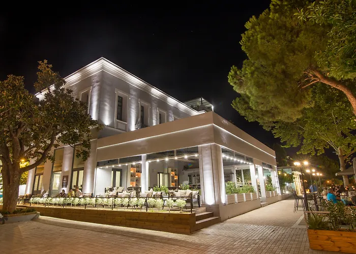 Panellinion Luxury Rooms