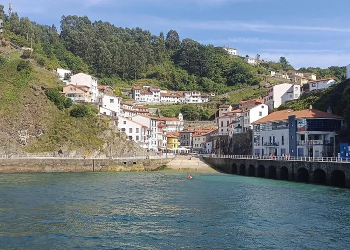 Las Gaviotas Cudillero