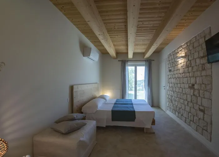 La Casa del Sasso