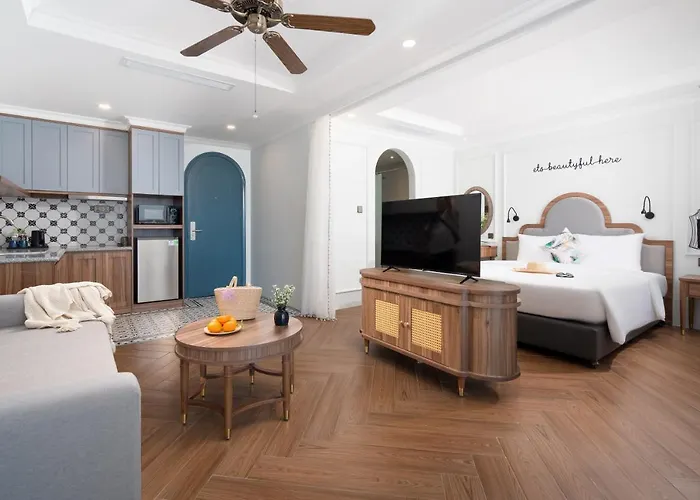 Pavillon Boutique Hotel & Apartment Nha Trang