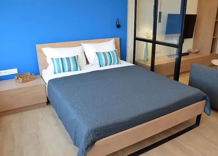 Luxurious City Apartment With Sea View - Lite Blue
