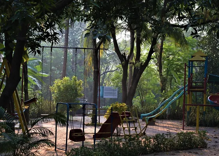 Srushti Farms Resort